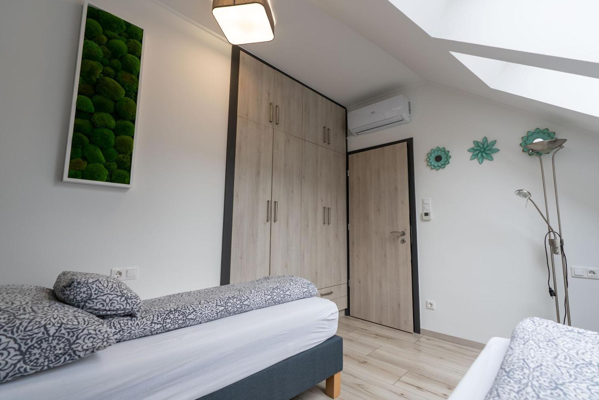 Jokai Apartman Dunafoldvar Ngoại thất bức ảnh