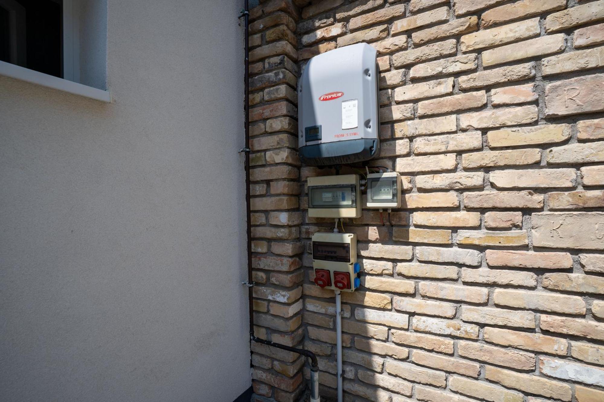 Jokai Apartman Dunafoldvar Ngoại thất bức ảnh